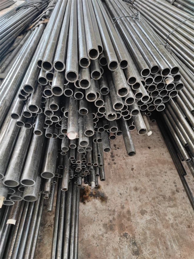 盐城16mn精密无缝钢管